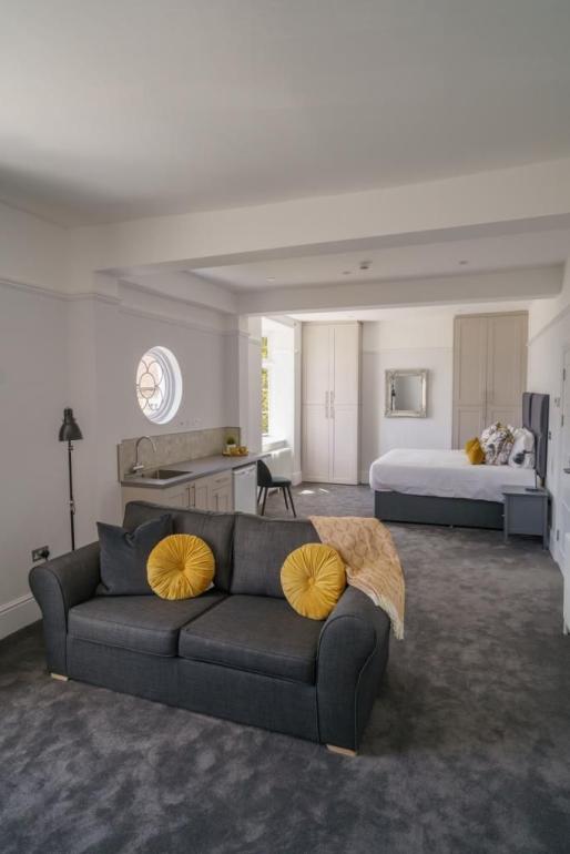 Bedrooms & Suites Chichester Cathedral